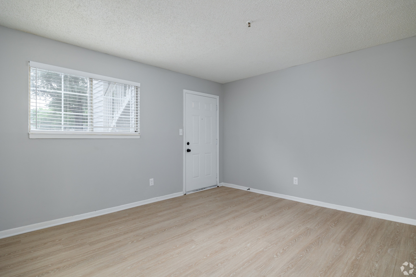 Avondale Place Image 2