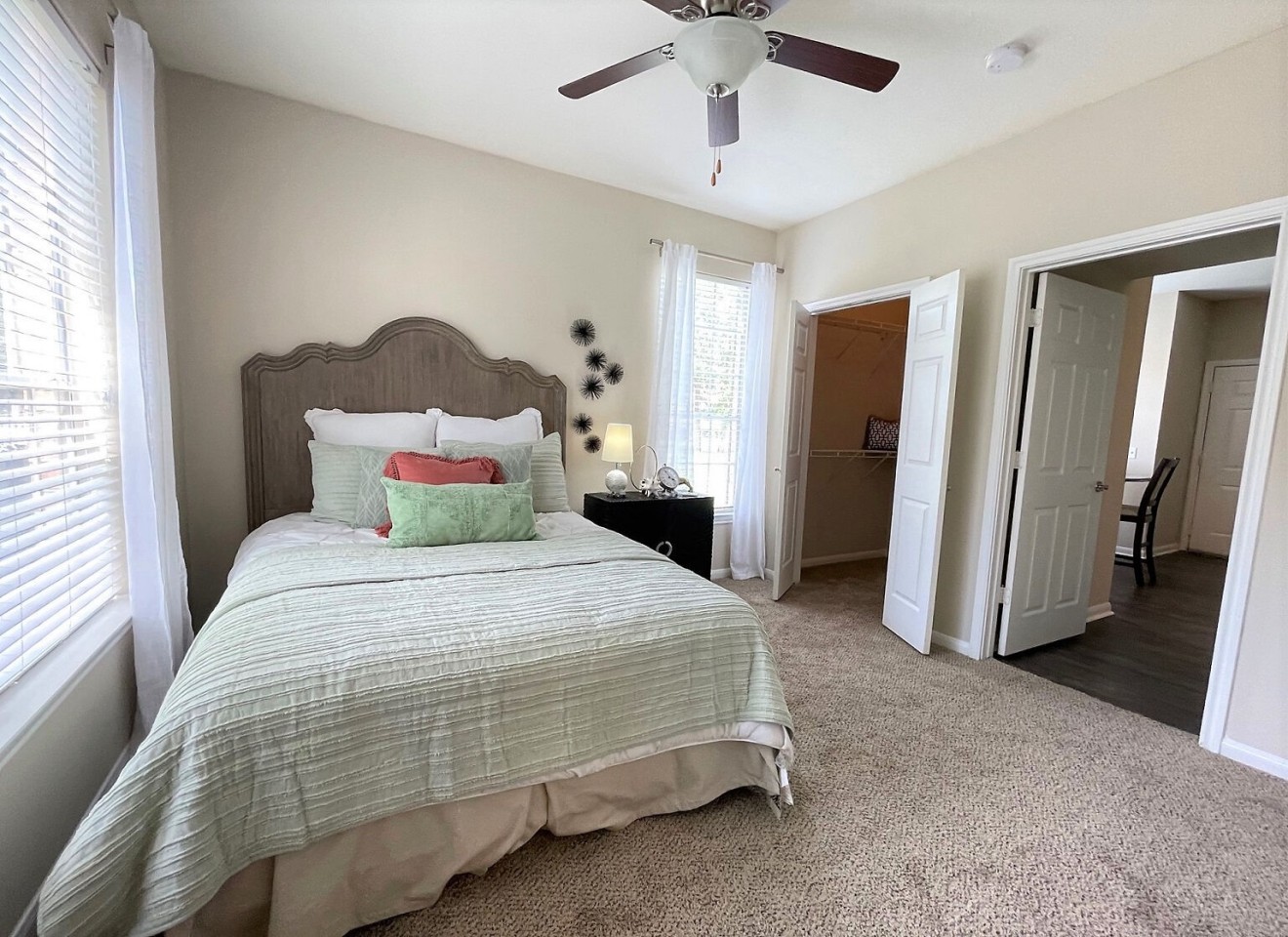 Evergreen at River Oaks Apartments Image 16