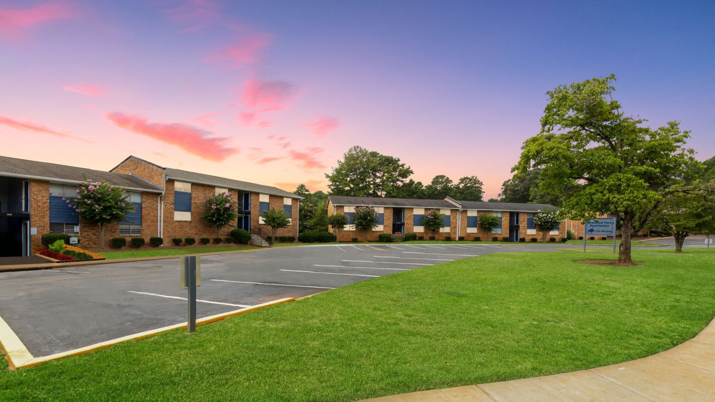 Bradford Park Apartments Image 1