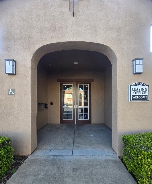 Vineyard Family Apartments Image 2
