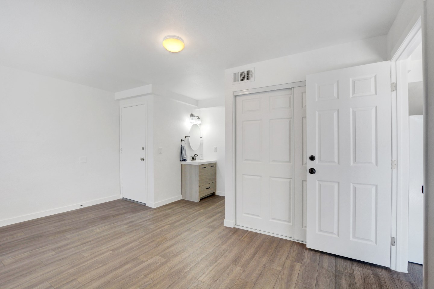 Viva Apartments Image 42
