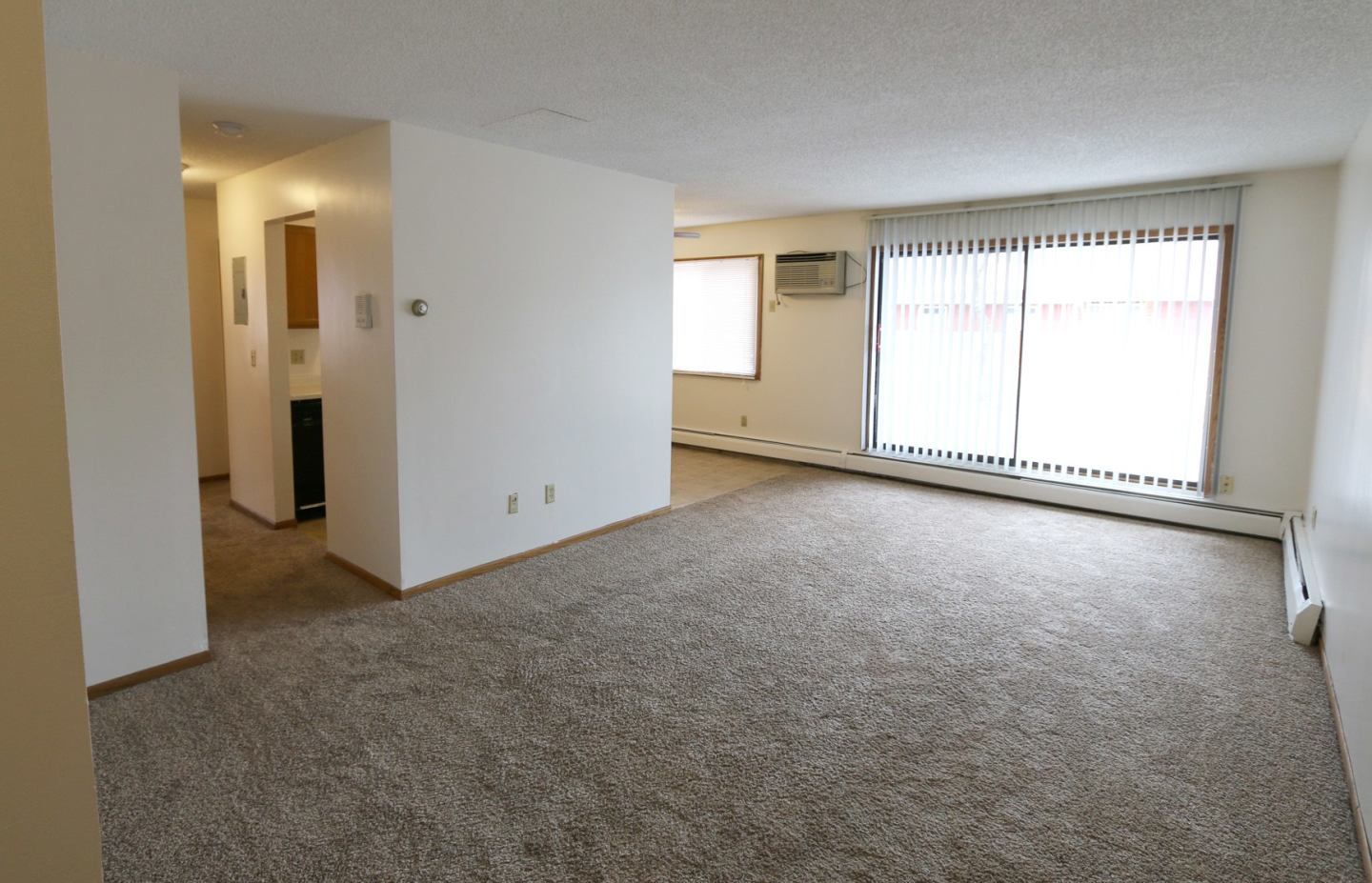 Van Dyke Apartments Image 22