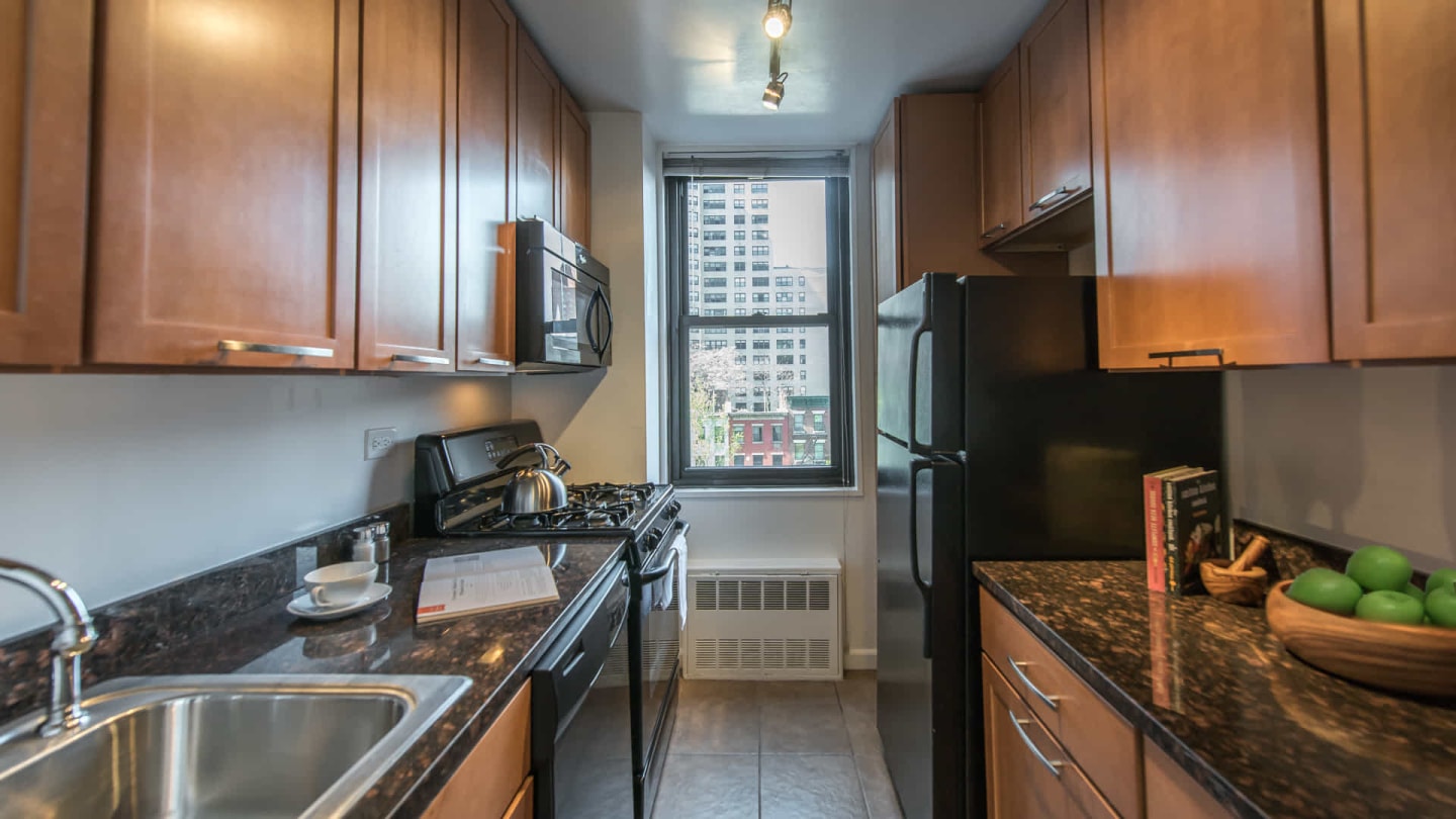 Parc East Apartments Image 13