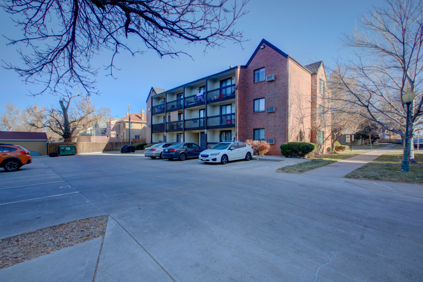2101 Franklin Image 22