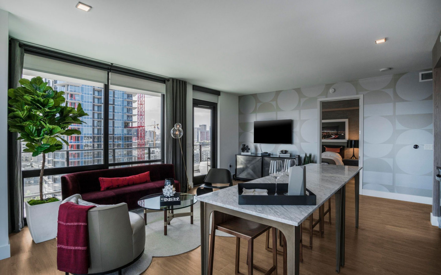 Shift Apartments Image 4