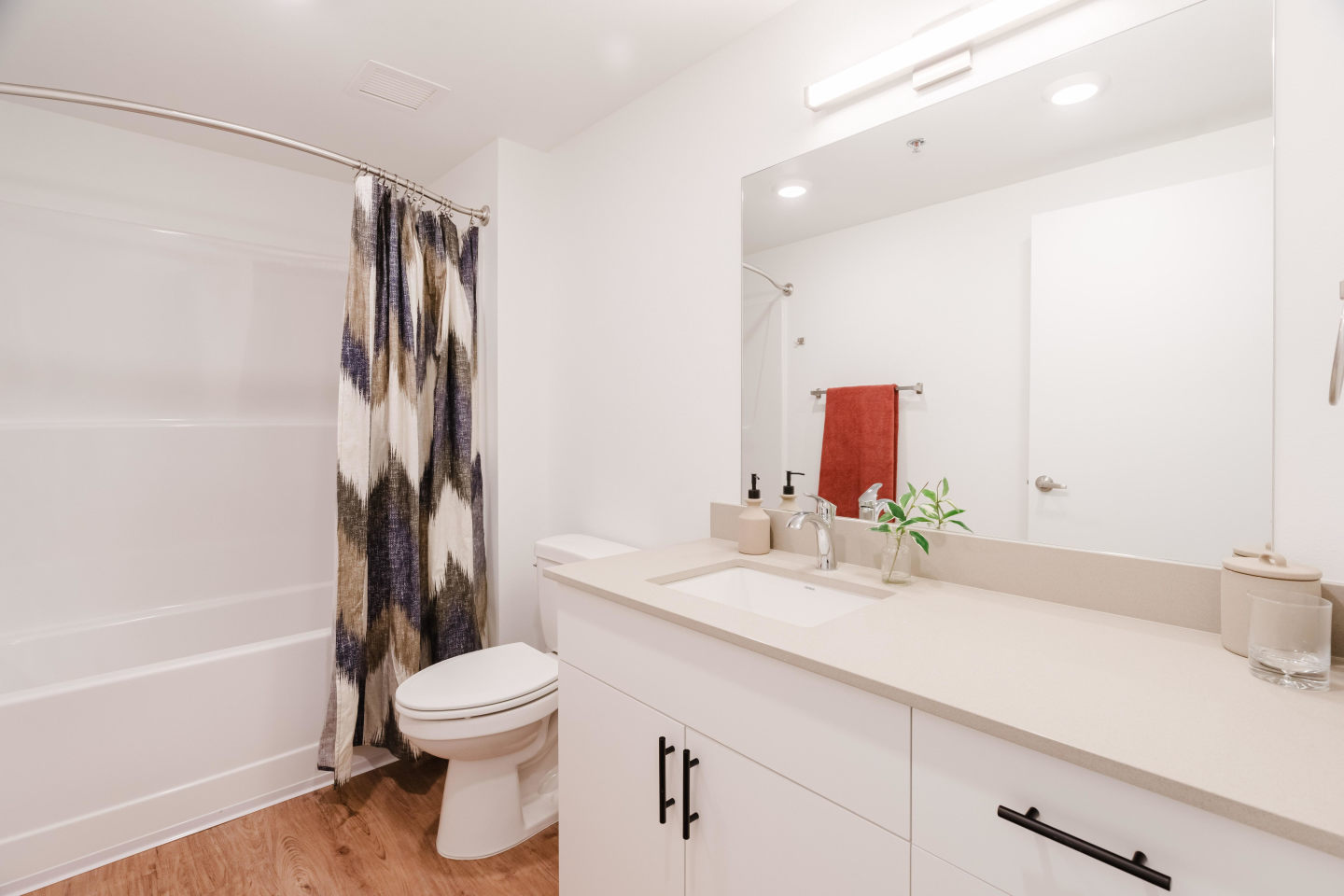 South Ridge Apartments Image 7