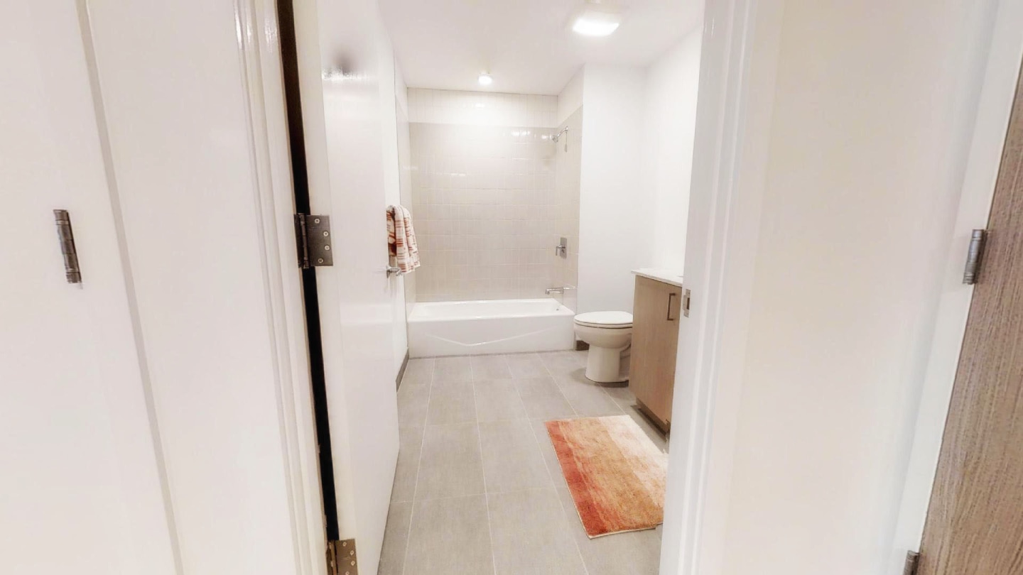150 Camden Image 12
