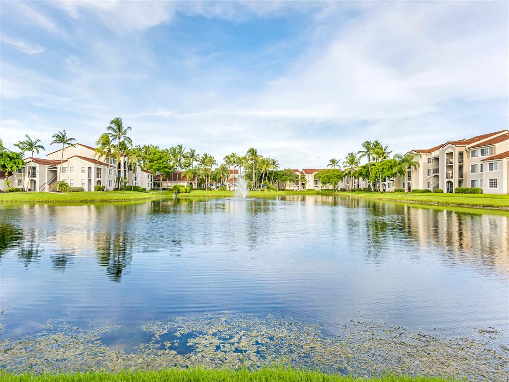 Miramar Lakes Apartments Image 15