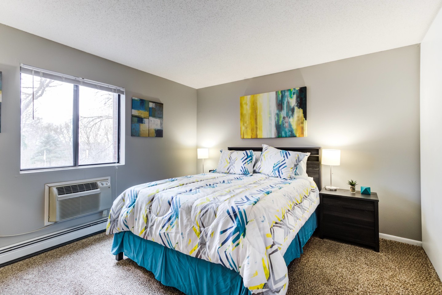 Twelve 501 Apartment Homes Image 10