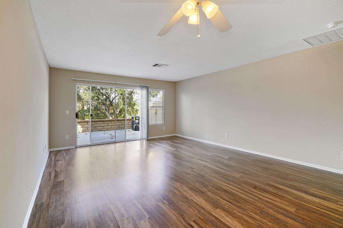 Sycamore Canyon Apartments Image 36