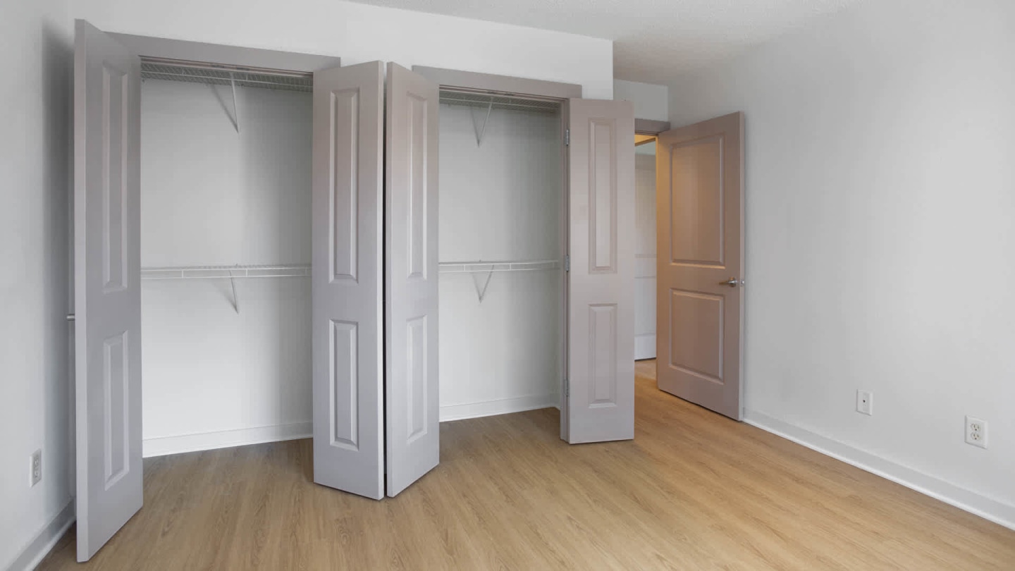 The Flats at Dupont Circle Image 24