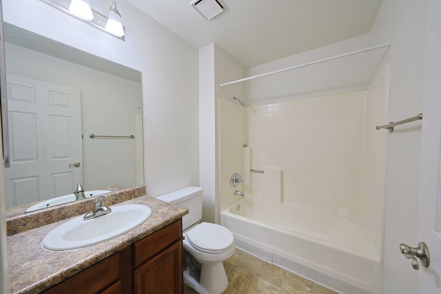 Citrus Place Image 4
