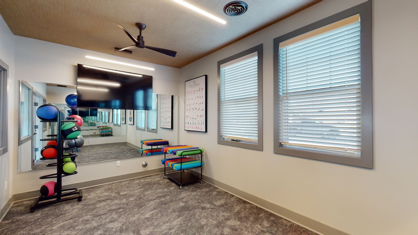 Insignia Apartments Image 23