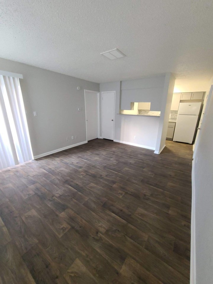 West Wind Apartments Image 12
