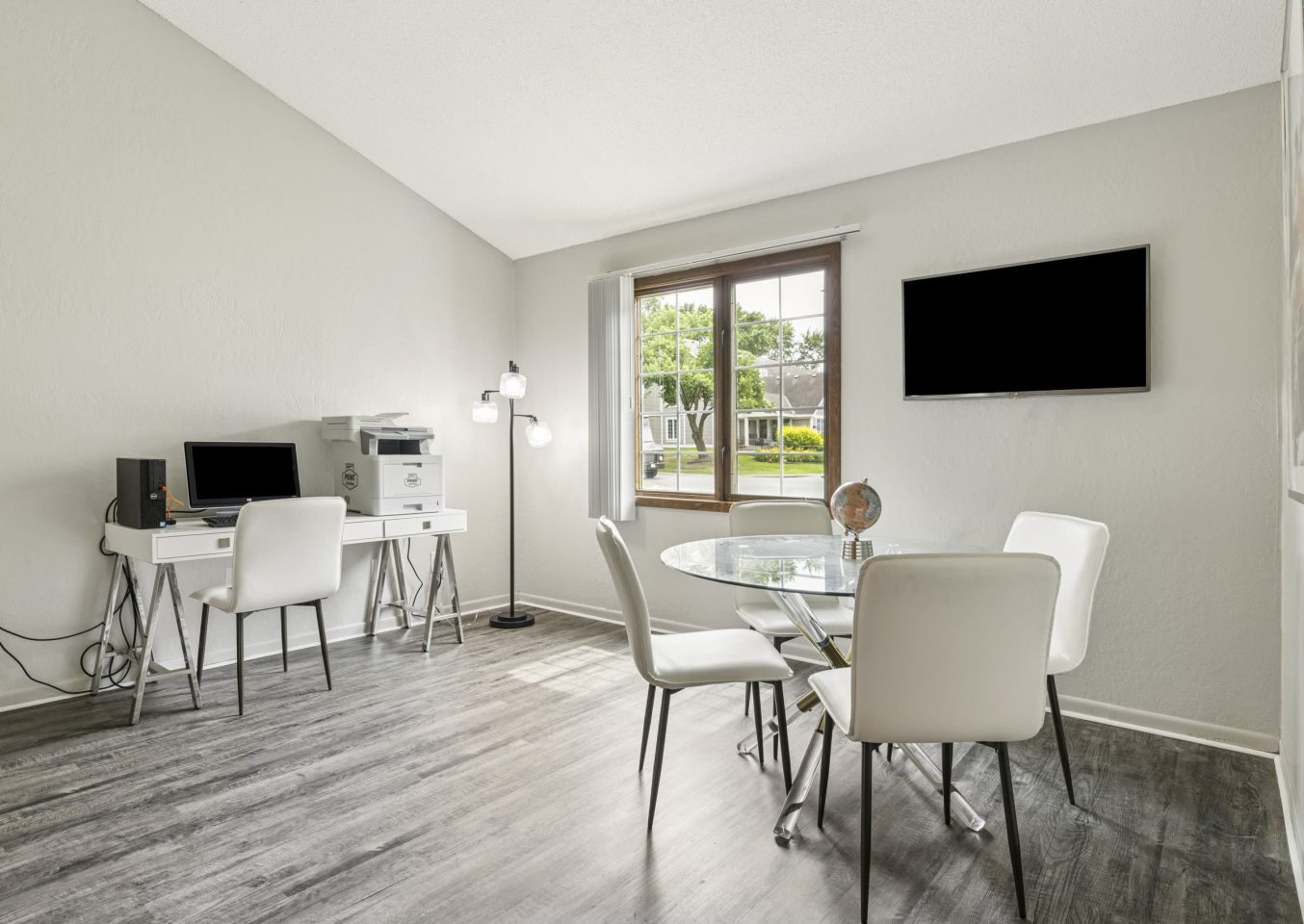 Seasons Villas Image 18