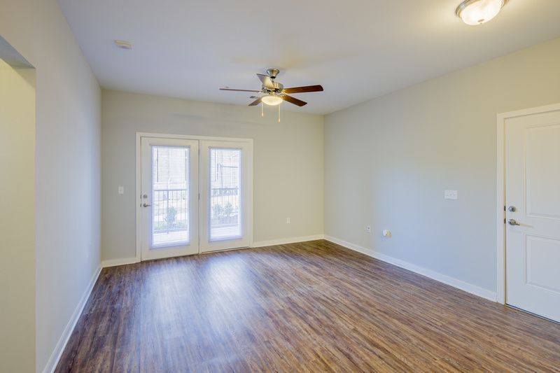 The Reserve at River Place Image 12