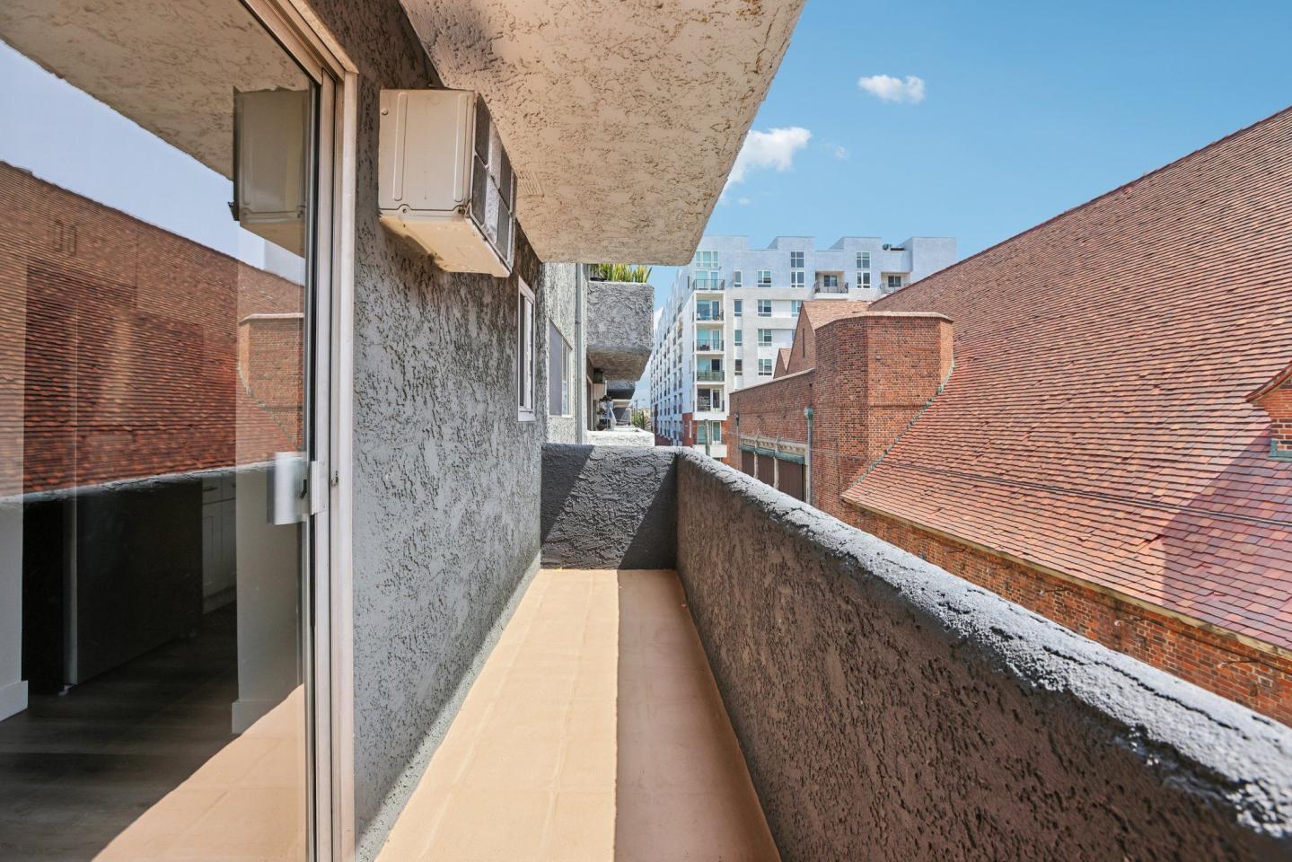 Victoria Apartments Image 30