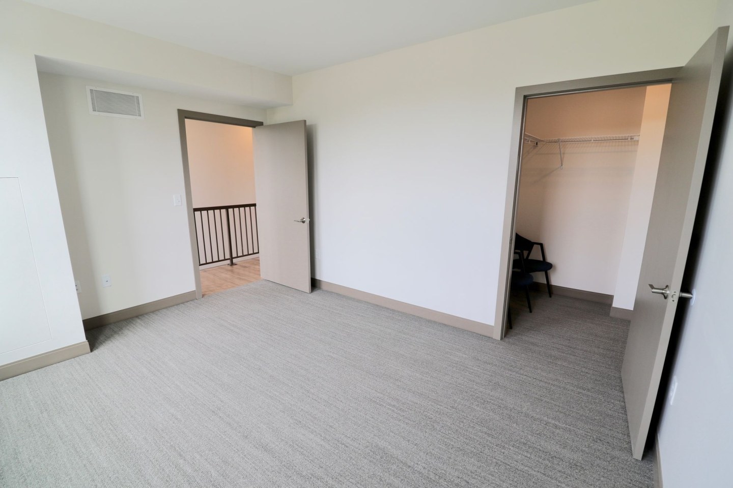 81 Arch Image 12
