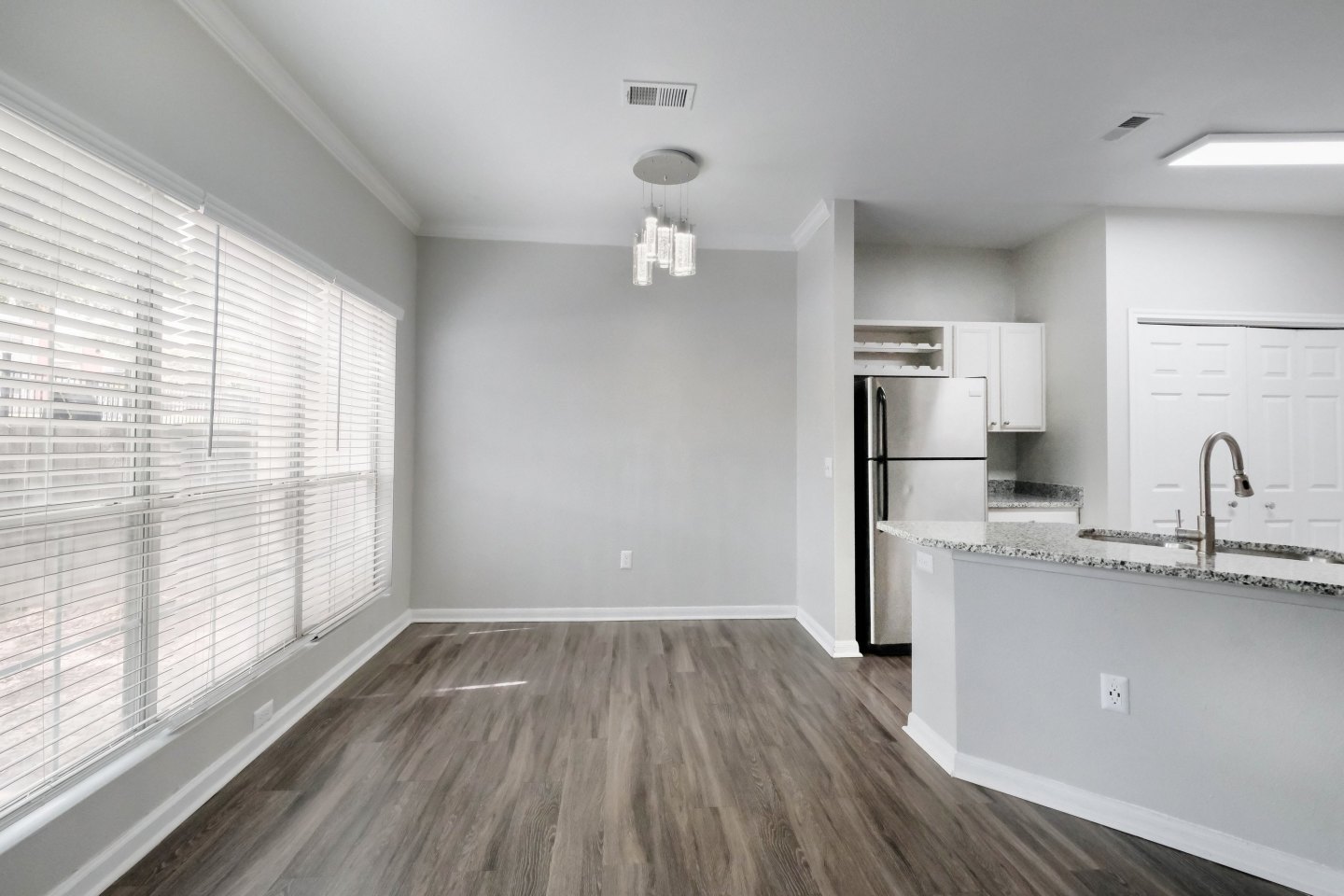 Castle Hills Townhomes Image 18
