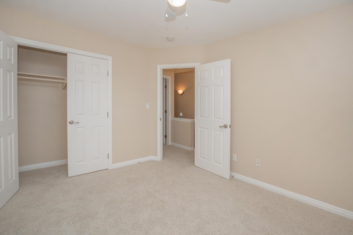 Sandpointe Cove Apartment Homes Image 21