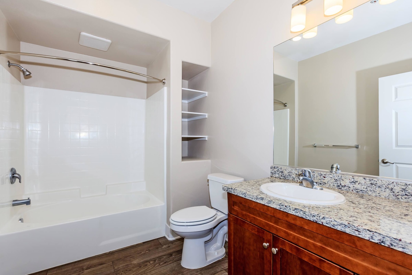 Sendero Gateway Apartment Homes Image 45