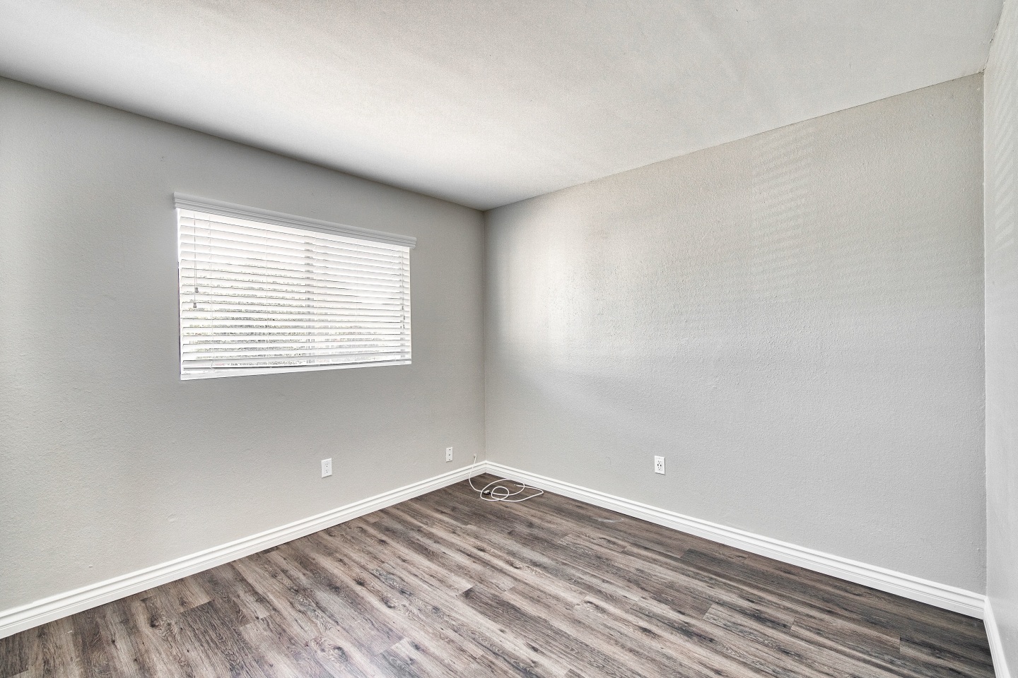 Monterey Apartments Image 27