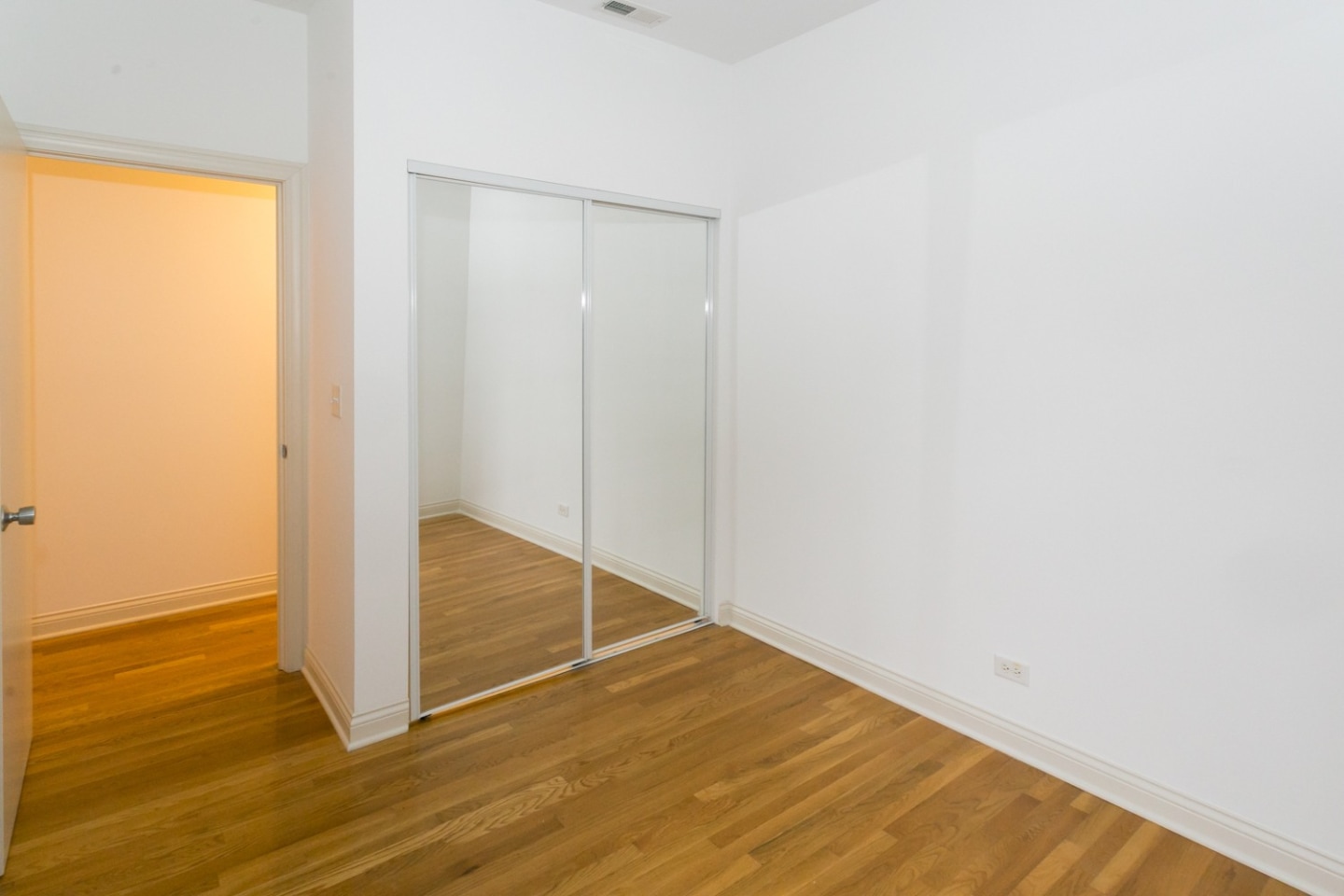 5400-5408 S. Ingleside Avenue Image 33