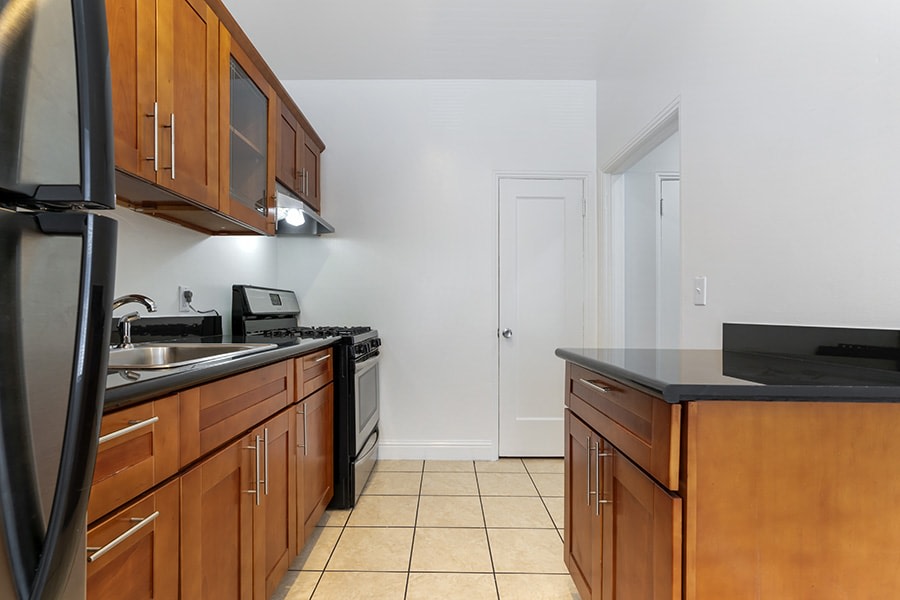 454 34th Street Apartments Image 7