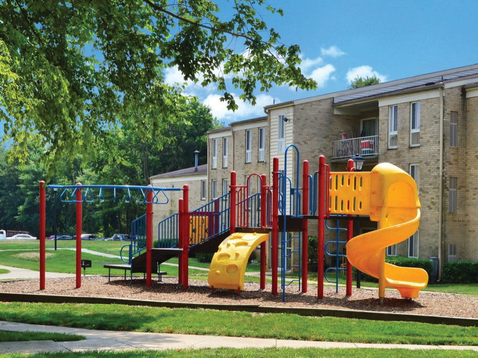 The Apartments at Elmwood Terrace Image 27