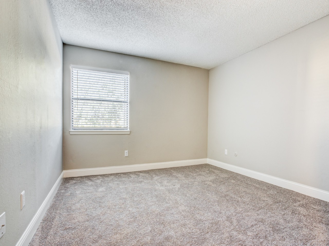 Chisholm Ranch Apartments Image 14