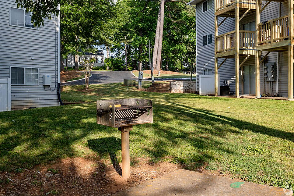 Avondale Place Image 15