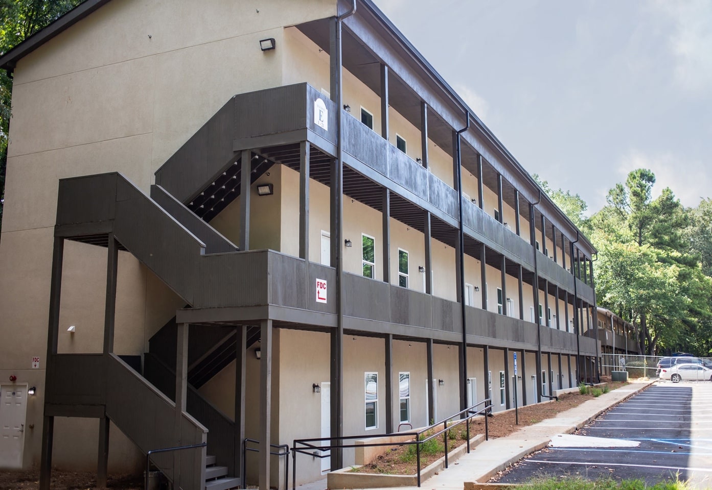 Aspen Court Image 2