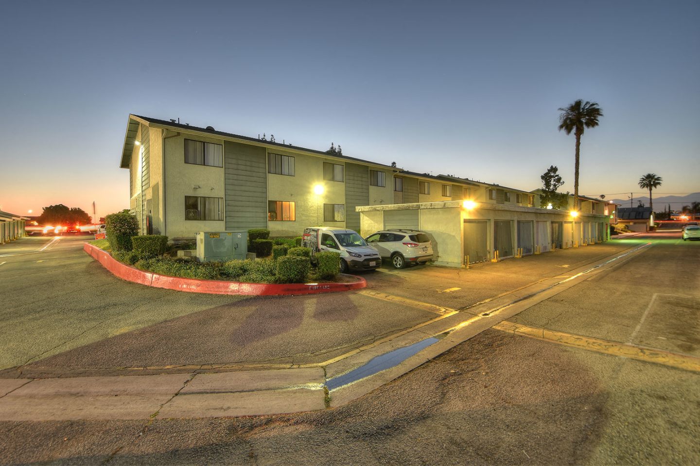 Village Green Apartments Image 12
