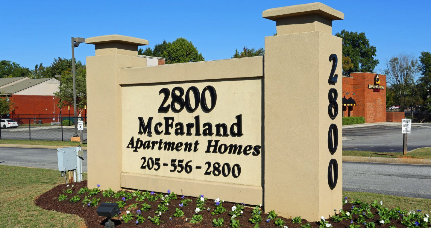 2800 McFarland Apartment Homes Image 8