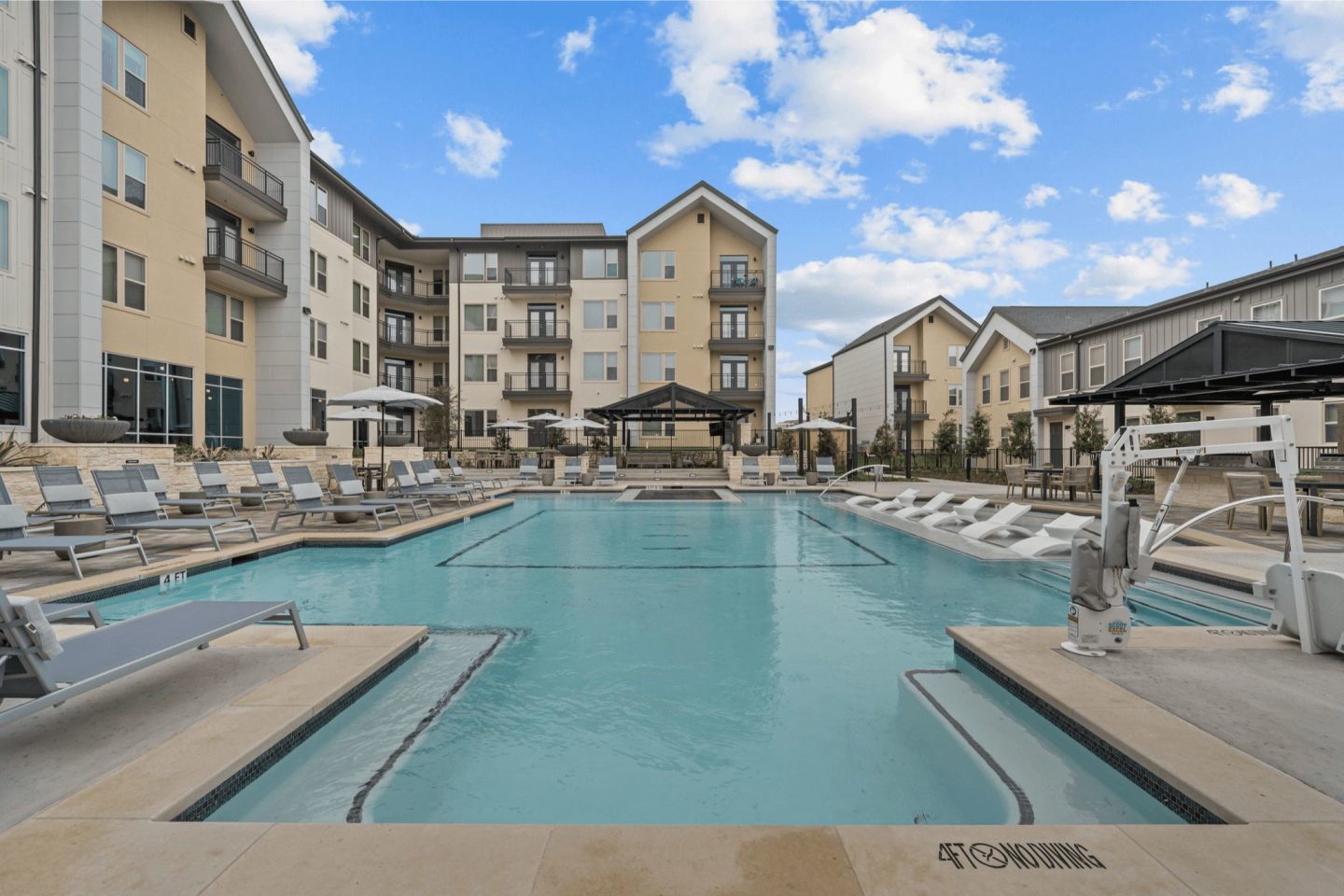 Junewood Apartment Homes Image 35