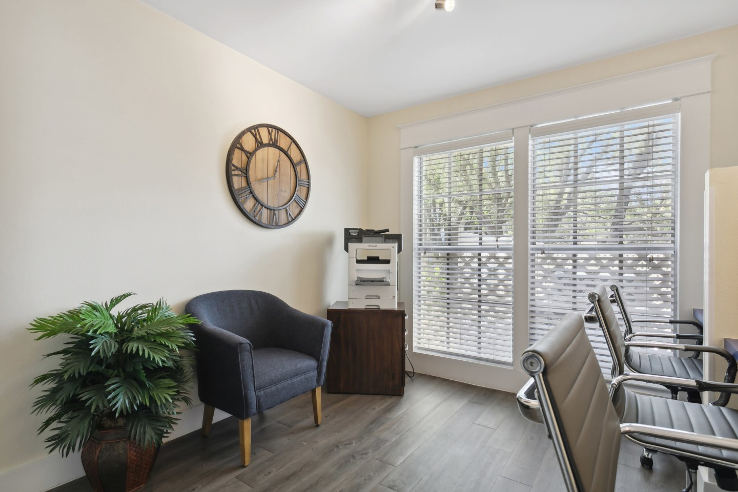 Mainsail South Residences Image 14