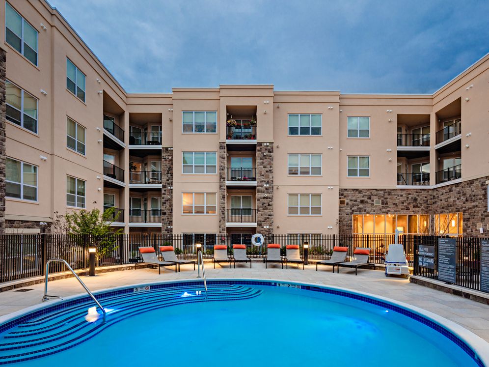 Avalon Rockville Centre Image 41