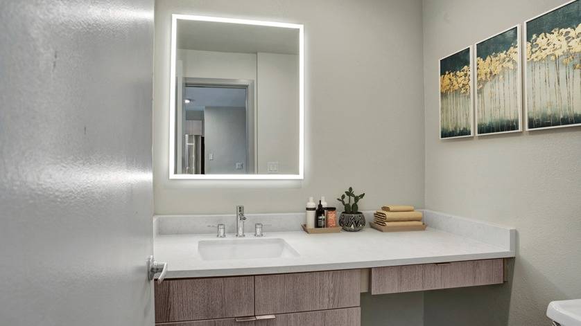 The Carillon Apartment Residences Image 30