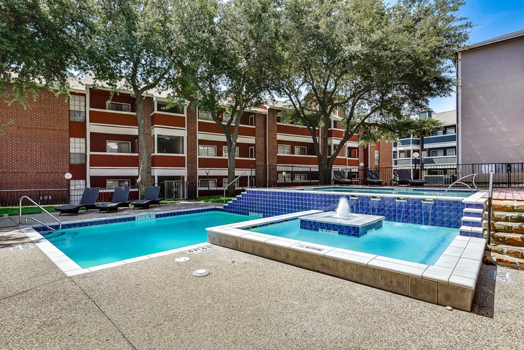 Luna Apartments Image 12