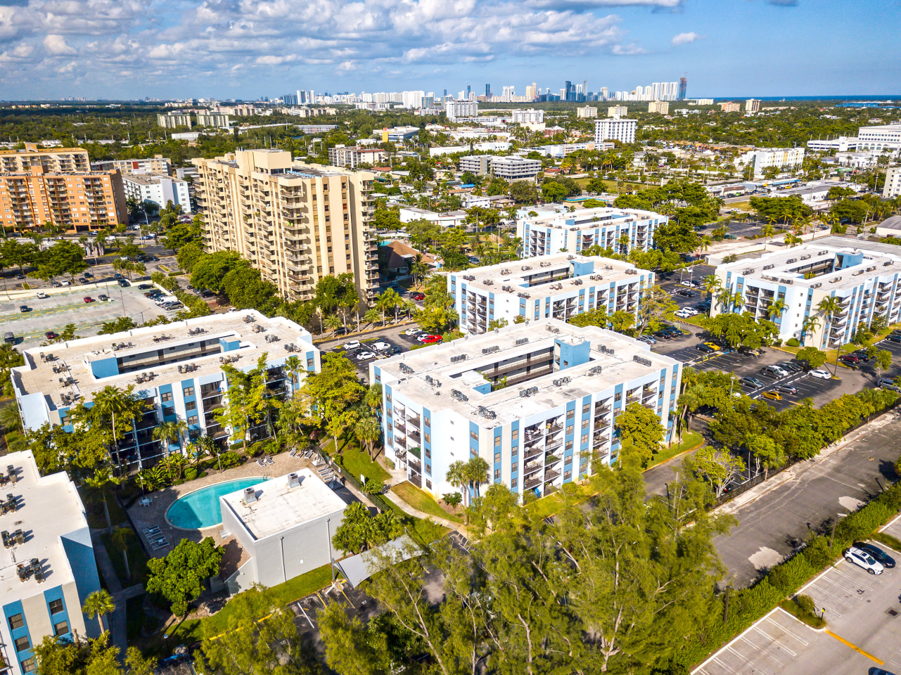 Watermarke at Biscayne Apartment Homes Image 11