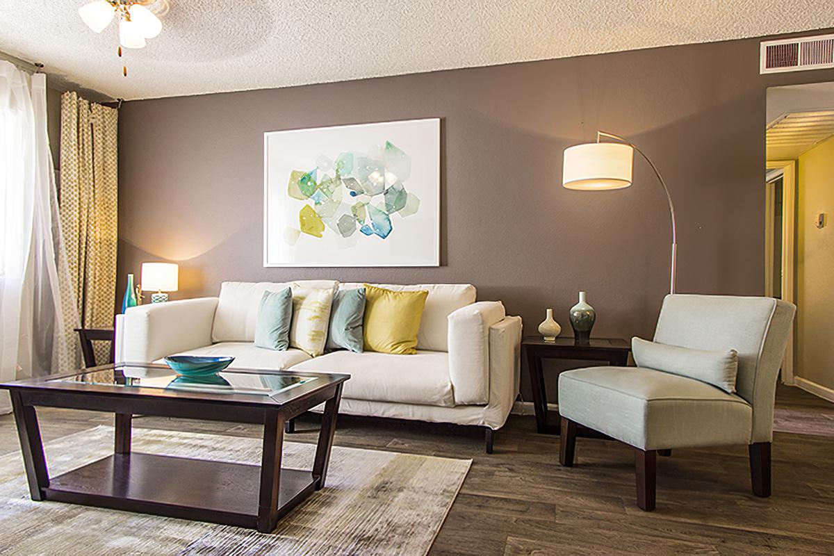 Coral Point Apartments Image 3