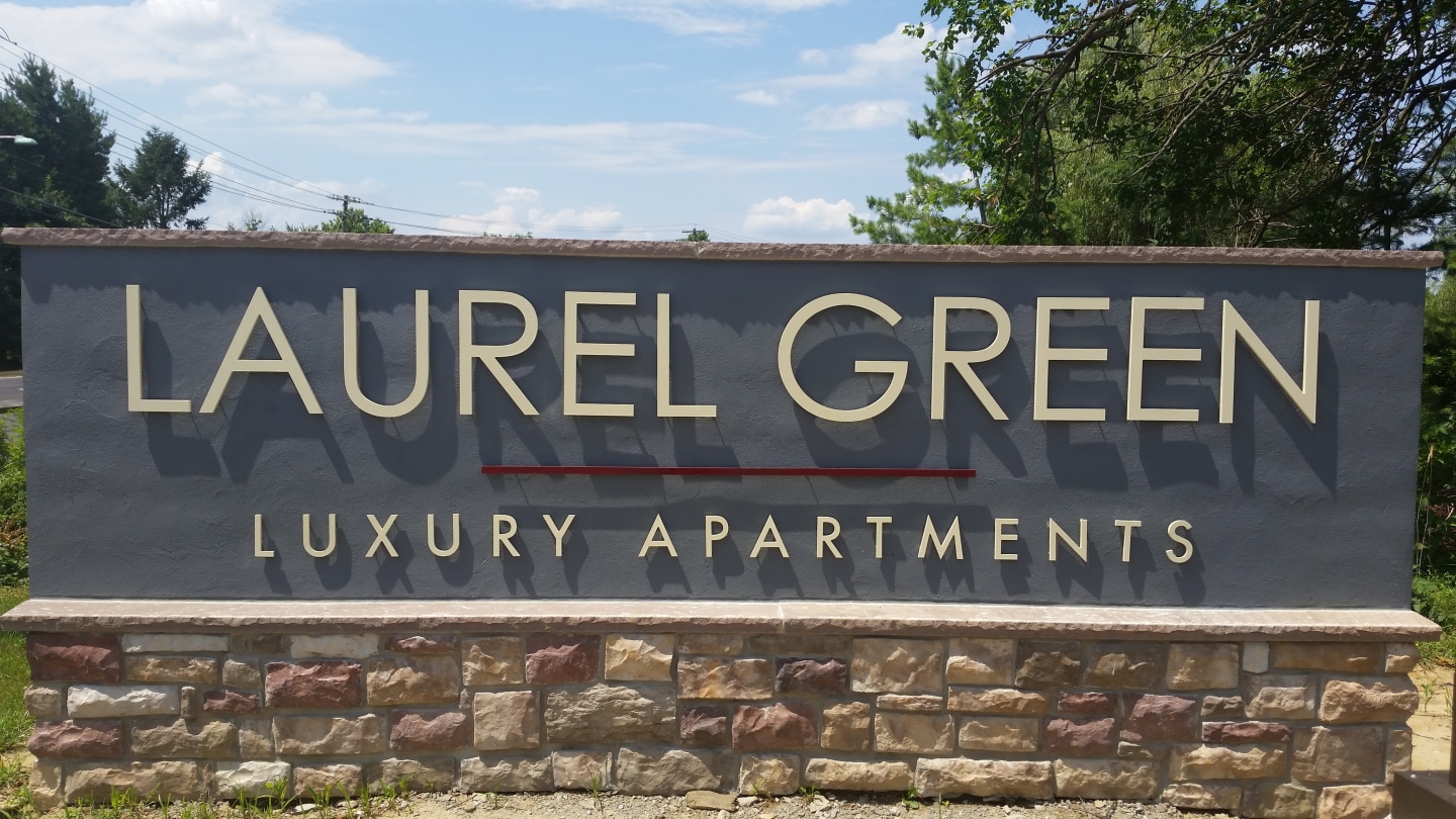 Laurel Green Image 27
