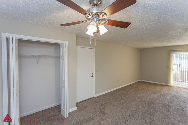 Parkview Apartments Image 25