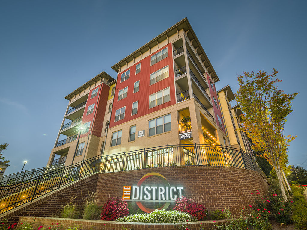The District Image 32