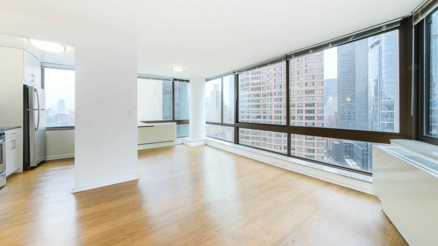 300 East 39th Image 22
