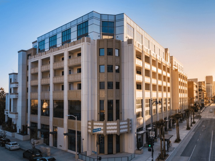 The Mansfield at Miracle Mile Image 62