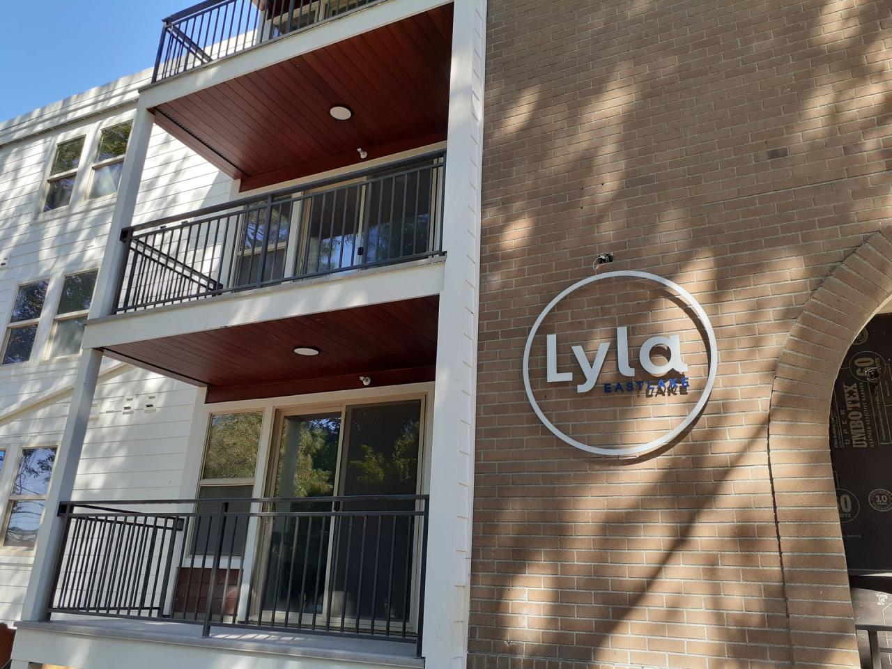 Lyla Eastlake Image 12