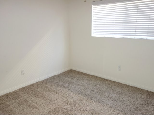Elan Pacific Palms Image 17