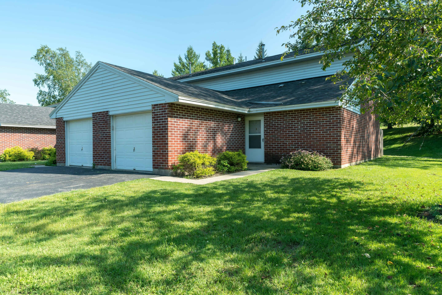 Parkstead Watertown at Thompson Park Image 17