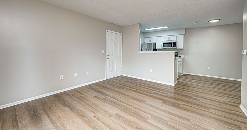 Carmel Landing Apartments Image 4